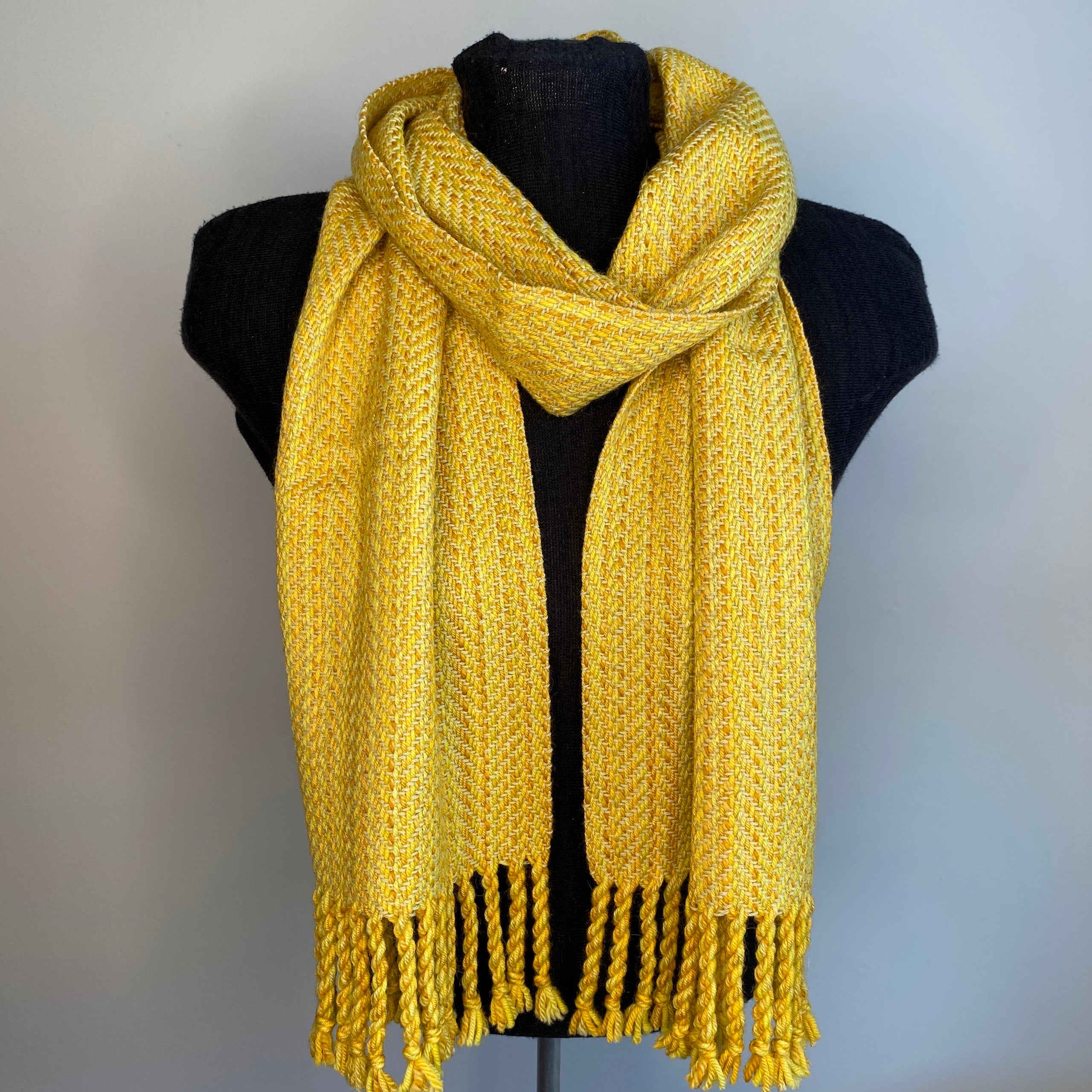 Online scarf store top